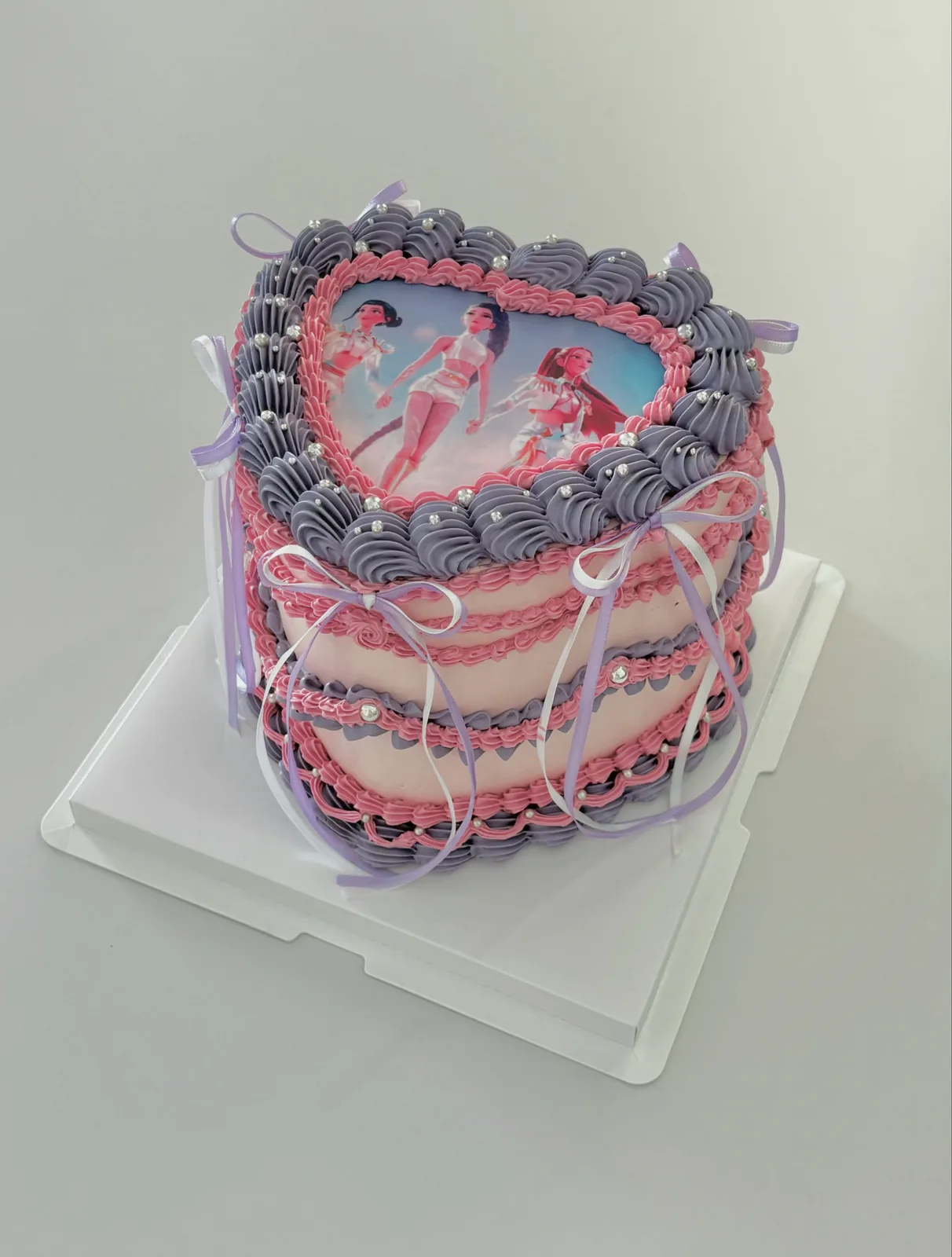 Pink and lilac heart cake with layered piping, custom cake made in Streatham SW16 - Danine Cakes